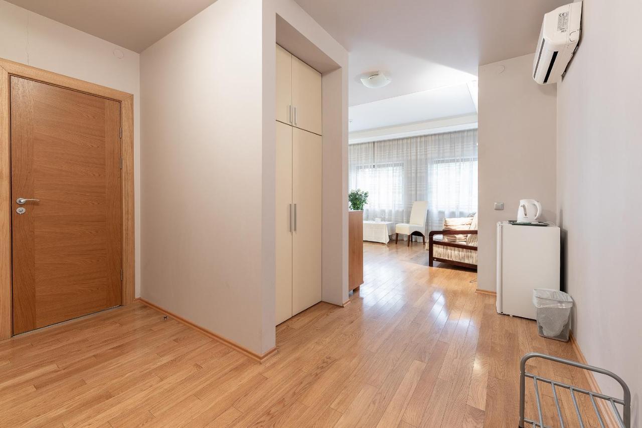 Room In Guest Room - Valensija - Large Suite Jūrkalne المظهر الخارجي الصورة